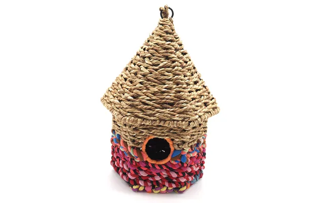 Munja And Reclaimedium Sari Bird Nester Cabin