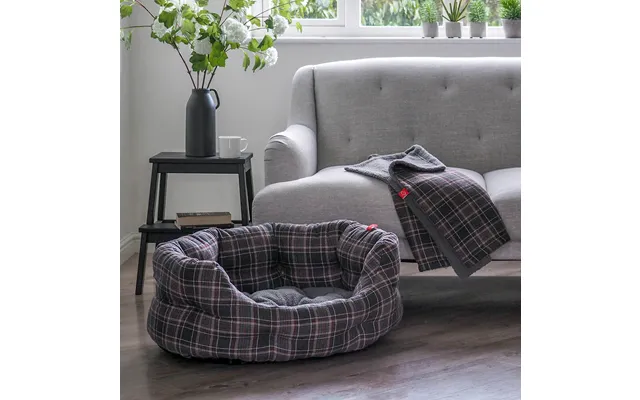 Plaid S Oval Bed