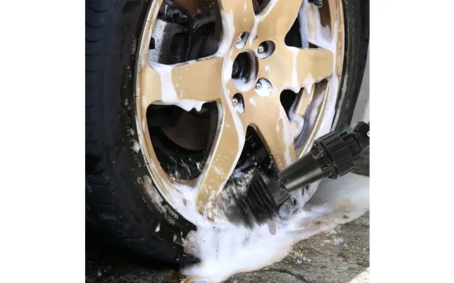 Rotating Water Powered Brush