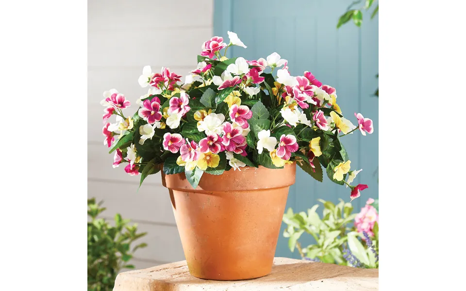 Set Of 3 Pansy Bush Picks
