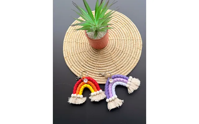 Macramé Rainbow Keychains Little Makers Kit