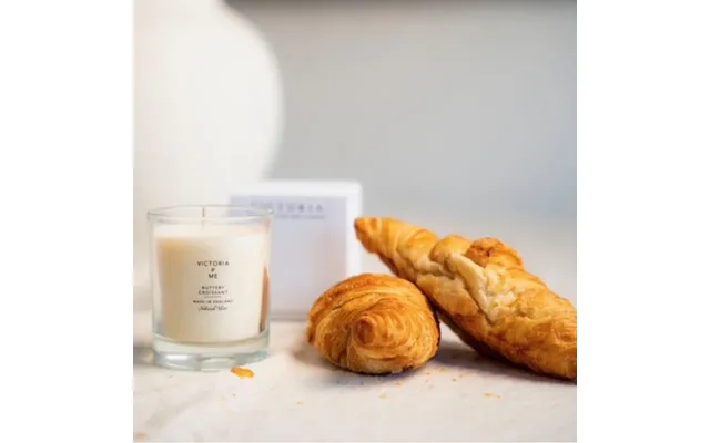 Buttery Croissant Candle