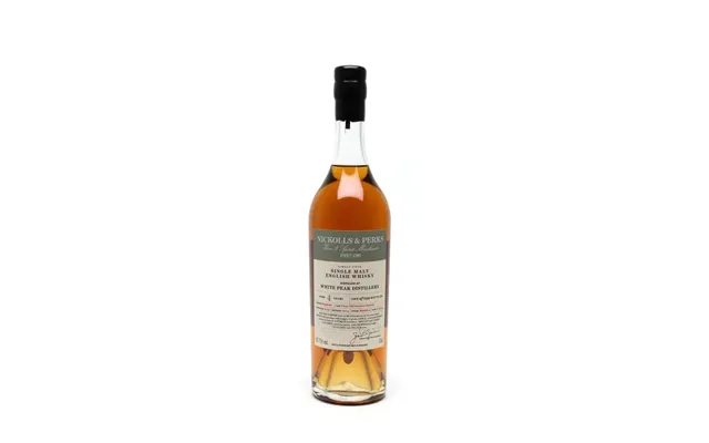 White Peak 4 Year Old 2019 Madeira Finish - 70cl