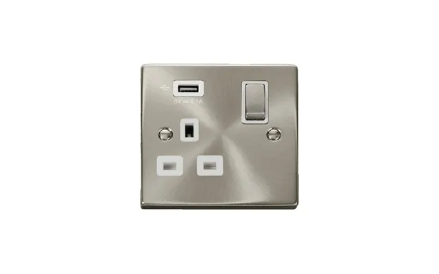 Click Deco 13a Ingot 1g Switched Socket With Single 2.1a Usb Outlet Satin Chrome Insert White
