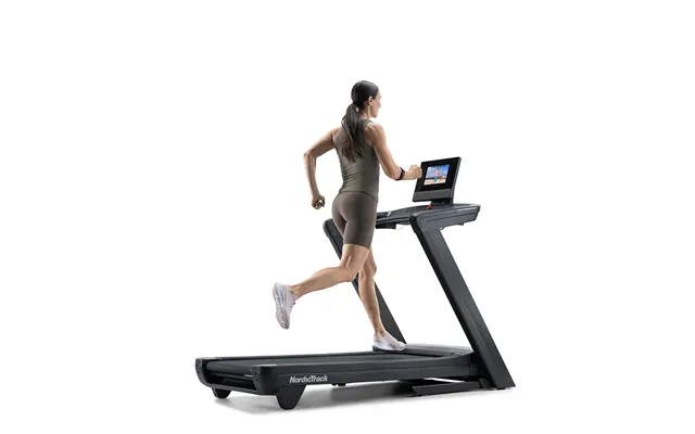 New 2025 Nordictrack Commercial 1250 Treadmill