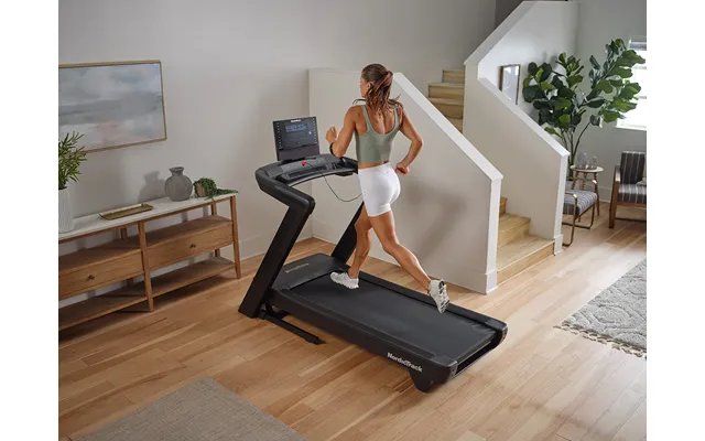 Nordictrack Commercial Le Treadmill