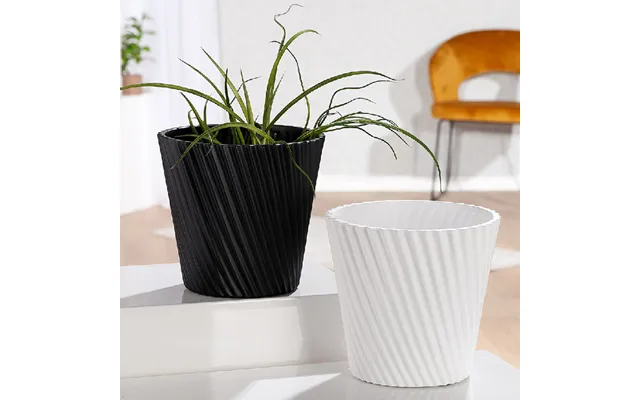 Sorelli Ceramic Conical Set Of 2 Flower Vase In Black And White