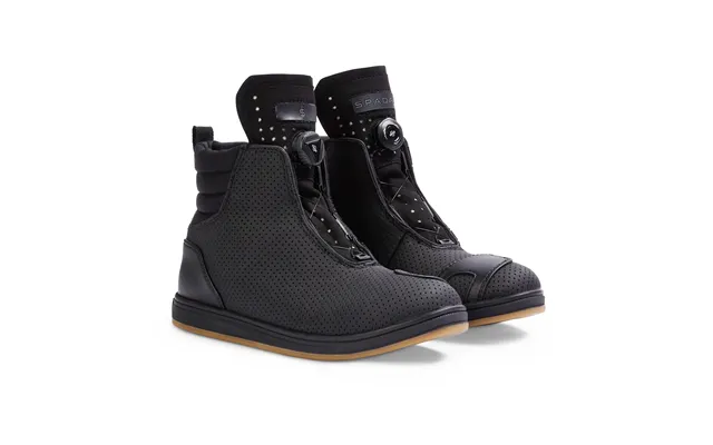 Spada Tachi Ce Wp Trainer Boots Black - Uk 2