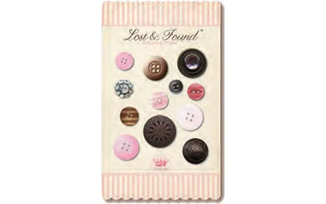 Sisters Buttons Sold In Singles