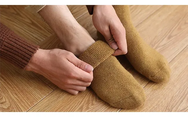 5-pairs Of Thickened Fleece-lined Warm Socks - 8 Colours product image