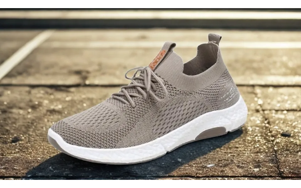 Breathable Mesh Slip-on Running Shoes - 2 Colours, 6 Sizes