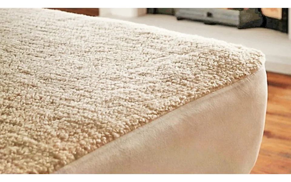 Cosy Teddy Fleece Fitted Mattress Cover - 3 Sizes
