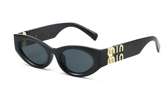 Women's Retro Cat-eye Sunglasses - 4 Colours