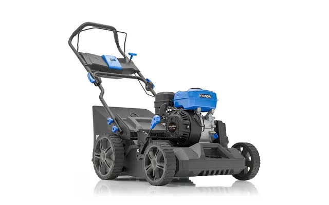 Hyundai 44cm 17 Petrol Scarifier - Recoil Start