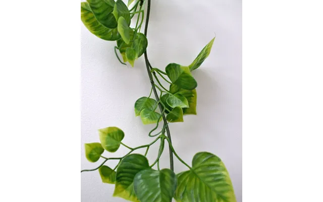 Artificial Pothos Leaf Garland Green 6ft - Lustrous Realism, Versatile Decoration, Durable And Maintenance-free