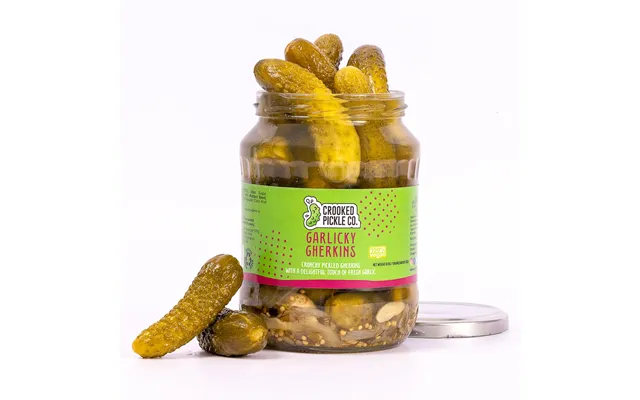 Garlicky Gherkins