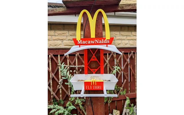Macawnalds Garden Bird Feeding Station - Garden Bird Seed Feeder
