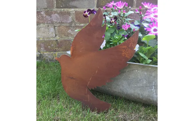 Rusted Dove Metal Garden Ornament - Home Decor Sign