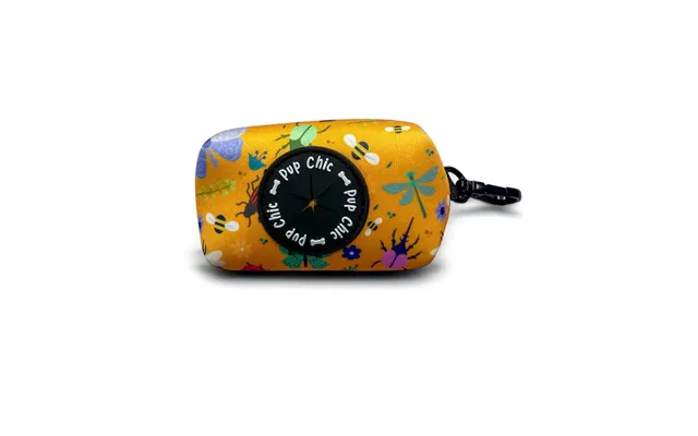 Summer Buzzin’ Poo Bag Holder