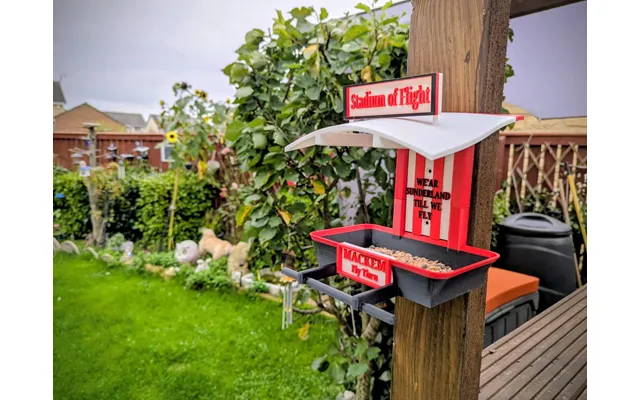 Sunderland Supporters Bird Feeder Stadium Of Flight Fly Thru Design - Garden Gift For A Football Mad Mackem