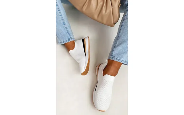 Ultimate Comfort Sneakers - Lightweight, Breathable, And Stylish