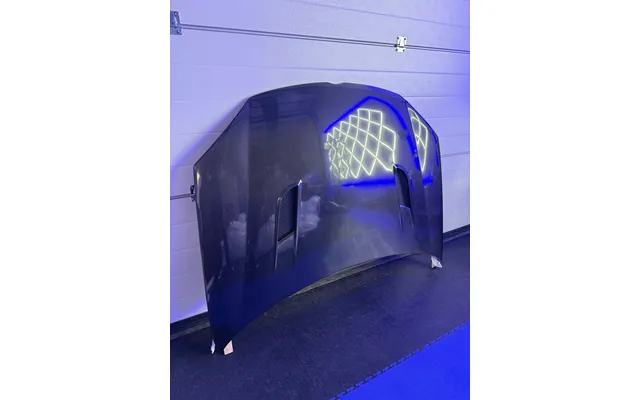 Volkswagen Golf Mk5 Twill Carbon Fibre Bonnet Reduced To Clear