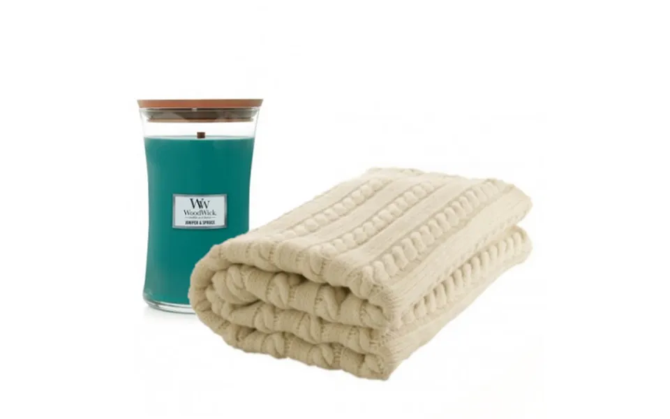 Klipshop Classic Style Blanket And Woodwick Candle Set In A Gift Box Juniper & Spruce