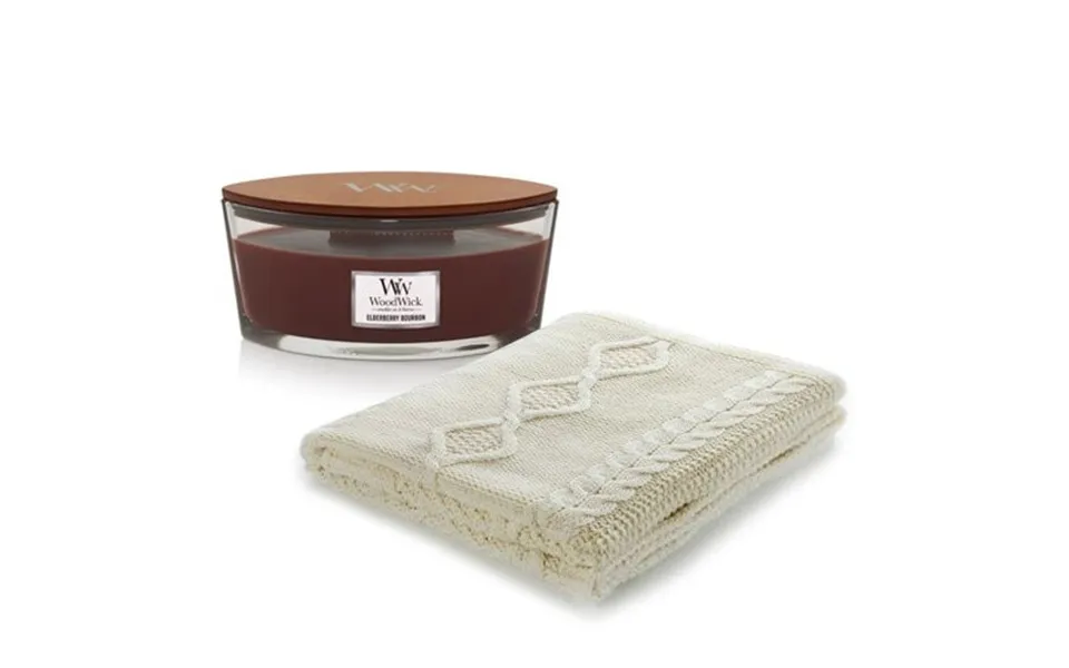 Klipshop Diamond Aran Blanket And Woodwick Candle Set In A Gift Box Smoked Walnut & Maple
