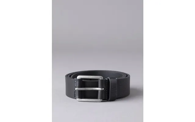 Braithwaite Leather Belt In Black