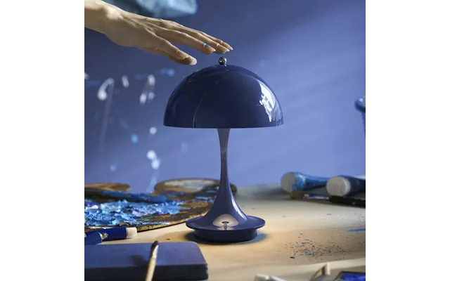 Panthella 160 Portable V3 Battery Lamp Opaque Indigo - Louis Poulsen