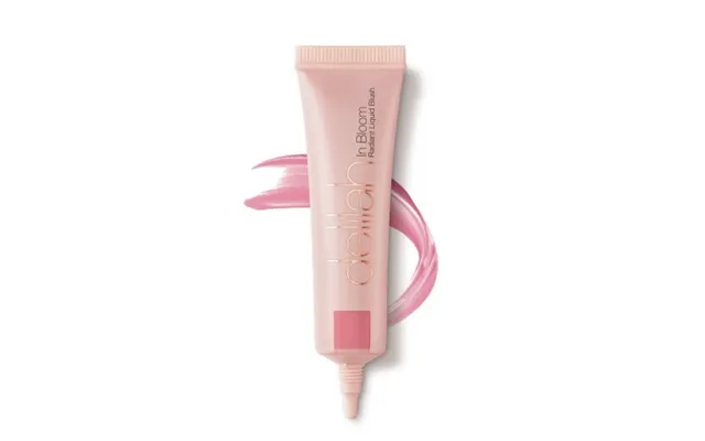 Delilah In Bloom Radiant Liquid Blush Sweet Pea 1702