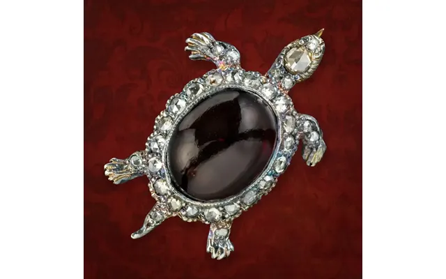 Victorian Style Garnet Diamond Turtle Brooch 6ct Garnet product image