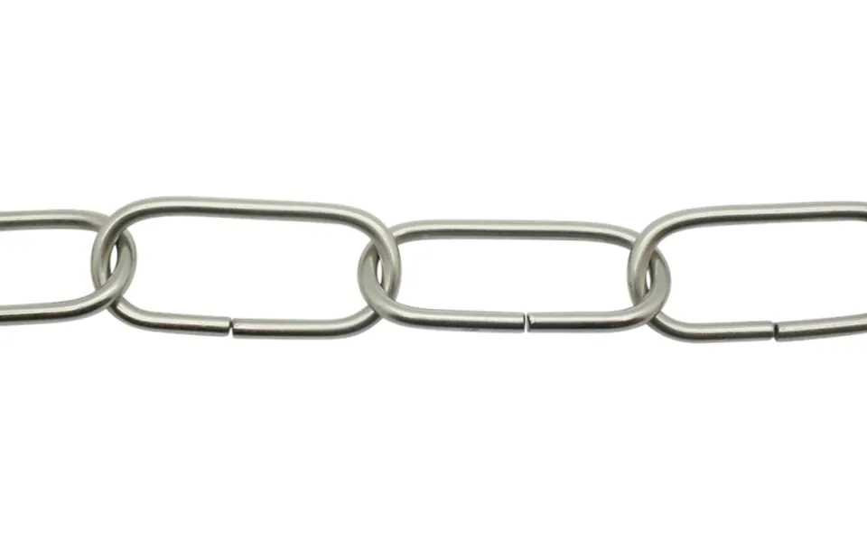 Light Duty Classic Decorative Spare Chain 38mm X 16mm In Satin Silver Finish