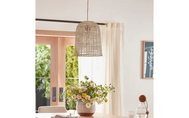 Eco-friendly Natural Woven Bamboo Pendant Light For Cozy Ambiance
