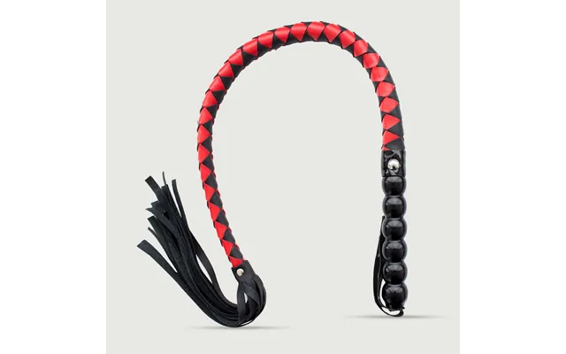 Bullwhip With Red Pyramid Braid & Leather Handle - Red Black