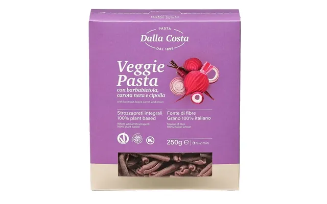 Wholemeal Pasta With Beetroot - Black Carrot And Onion Strozzapreti