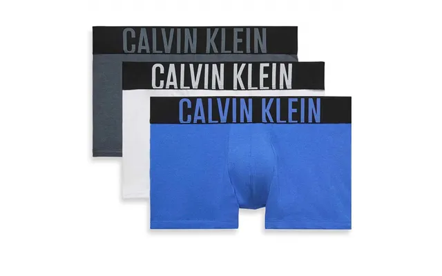 Calvin Klein 3 Pack Trunks In White - M