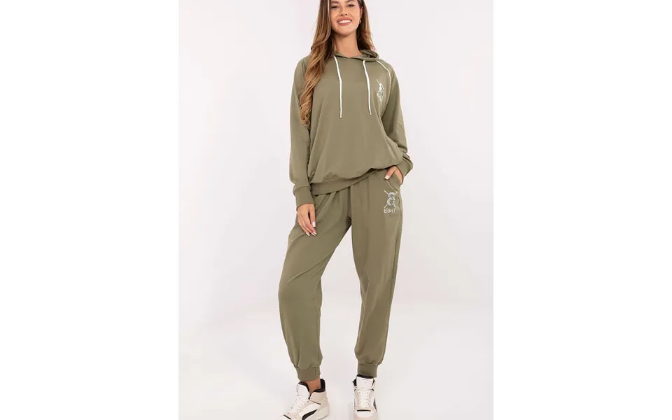Set Model 218618 Relevance - One-size-fits-all