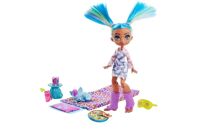 Cave Club Tella Wild About Sleepovers Doll & Accessories