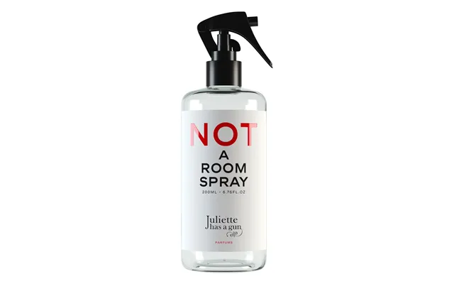 Juliette Has A Gun Not A Room Home Spray 200 Ml