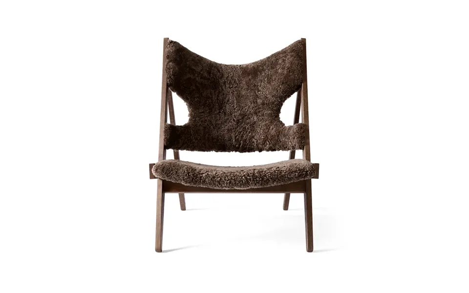 Audo Copenhagen Knitting Lounge Chair Sheepskin Curly Root Dark Brown - Dark Stained Oak Legs