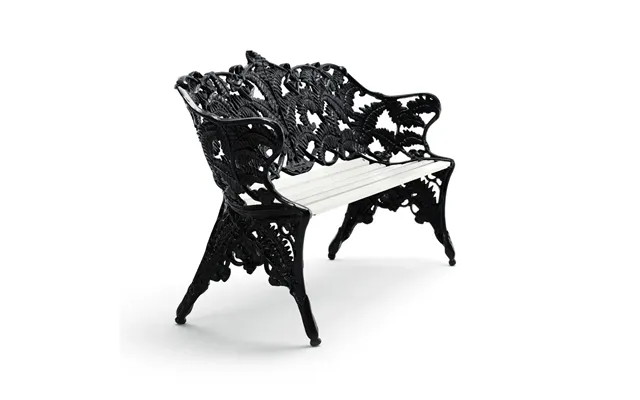 Byarums Bruk Classic Sofa White Lacquered Pine - Black Stand