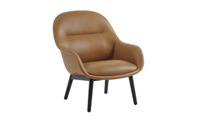Muuto Fiber Lounge Armchair With Oak Legs Refine Leather Cognac-black