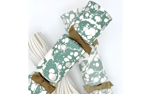 Christmas Cracker Kit - Mistletoe