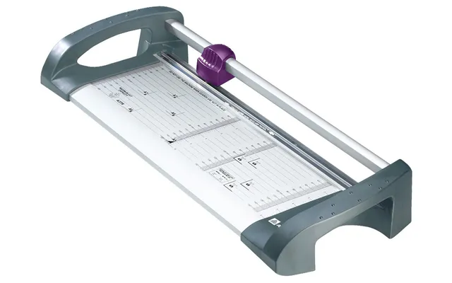 Avery A3tr Paper Cutter 12 Sheets