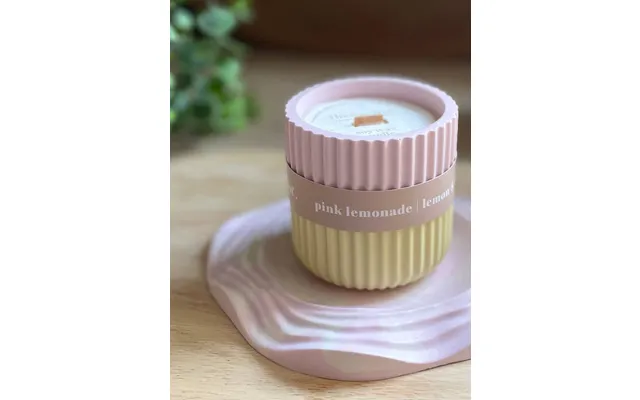 Pink Lemonade Soy Candle Pastel-inspired Sweet Home Fragrance