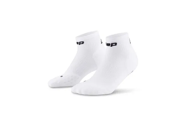 Cep Core Run Low-cut Socks 5.0 For Men - Ultimate Comfort In White