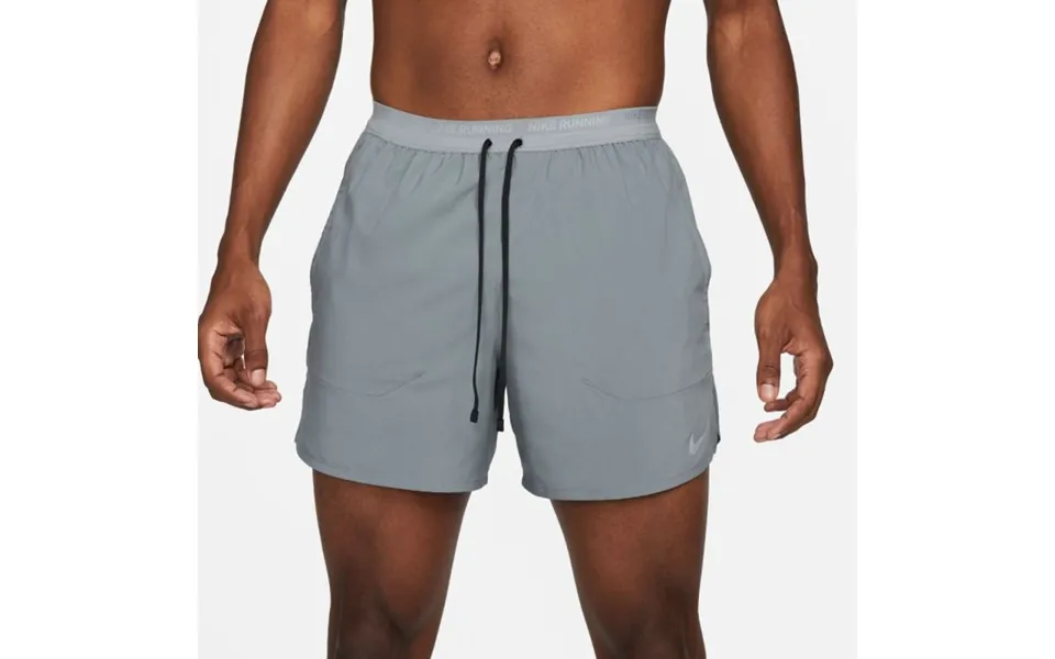Nike Dri-fit Stride 5 Inch Shorts Xl Grey For Comfortable Running And Training