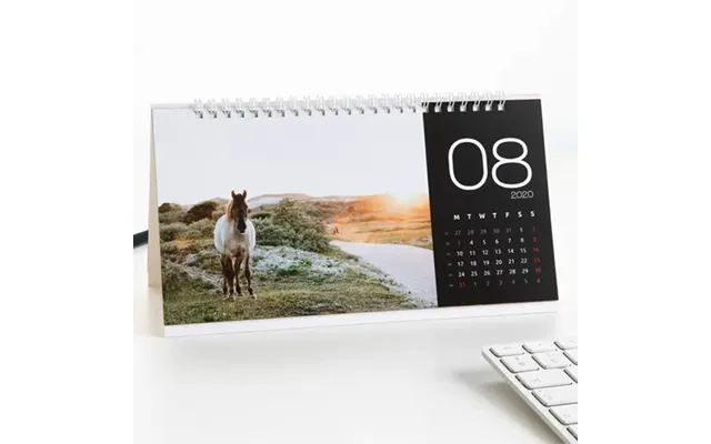 Smartphoto Large Desk Calendar