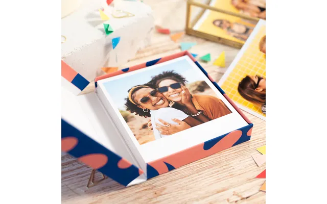 Smartphoto Prints In A Box - Coral